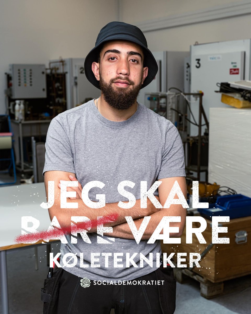 DSU (@dsu_1920) on Twitter photo Engang fik Ayman at vide, at han ikke vidste, hvad han snakkede om, for "du er jo bare en køleteknikerlærling".
💬 "Uden erhvervsuddannelser ville Danmark sejle af h...... til", siger Ayman Ahmad, der er aktiv i DSU og Metal Ungdom. #EUD #uddpol #dkpol <a href="/Spolitik/">Socialdemokratiet</a> @DanskMetal Engang fik Ayman at vide, at han ikke vidste, hvad han snakkede om, for "du er jo bare en køleteknikerlærling".
💬 "Uden erhvervsuddannelser ville Danmark sejle af h...... til", siger Ayman Ahmad, der er aktiv i DSU og Metal Ungdom. #EUD #uddpol #dkpol <a href="/Spolitik/">Socialdemokratiet</a> @DanskMetal