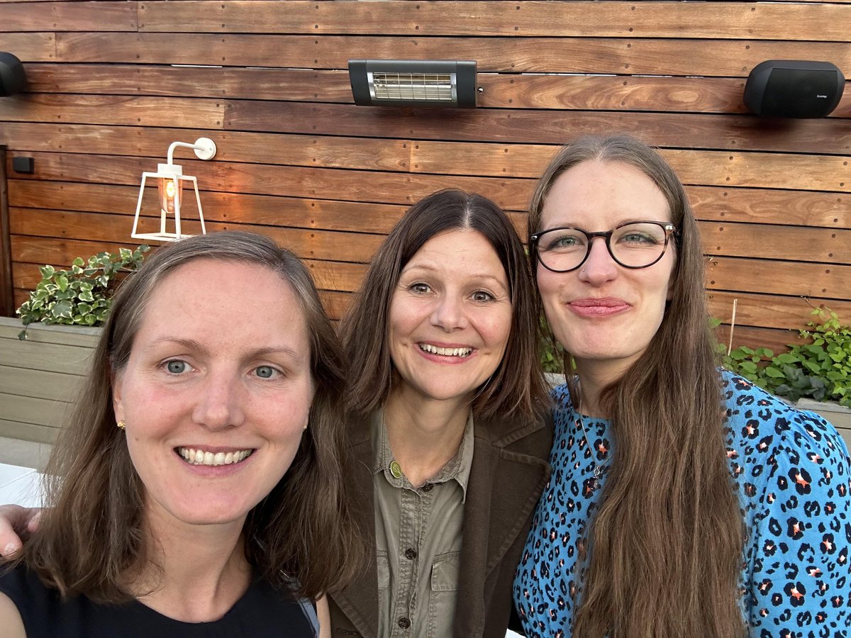 Proudly represented "the animal delegation" at the launch of @LangsiktSenter last week, together with <a href="/LiveKleveland/">Dyrevern-Live</a>. We are excited to see the establishment of a think tank that includes animal welfare in their portfolio!