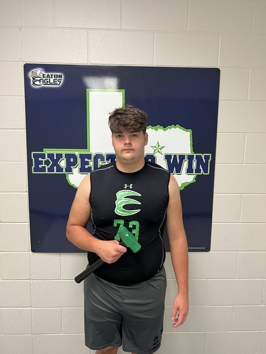 Carl Hornback (@carlhornback) on Twitter photo This week’s hammer award goes to our right tackle, Reece Winningham. Those down blocks were 🔥. Good job Reece, keep hammering!
<a href="/EatonEagleFB/">Eaton Eagle Football</a> <a href="/Mparker9898/">Matt Parker</a> <a href="/AARONGONZALEZ__/">AG</a> This week’s hammer award goes to our right tackle, Reece Winningham. Those down blocks were 🔥. Good job Reece, keep hammering!
<a href="/EatonEagleFB/">Eaton Eagle Football</a> <a href="/Mparker9898/">Matt Parker</a> <a href="/AARONGONZALEZ__/">AG</a>