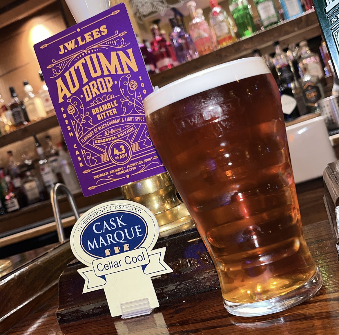Have you tried our Autumn Drop cask ale yet?

Our Autumn Drop brew is perfect for those cosy evenings. 

#realalepub #manchester #jwleesbrewery #drink