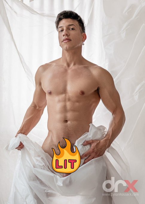 We got a big one here&hellip; https://t.co/SOvtJjF7gt https://t.co/10xtUlnsjw