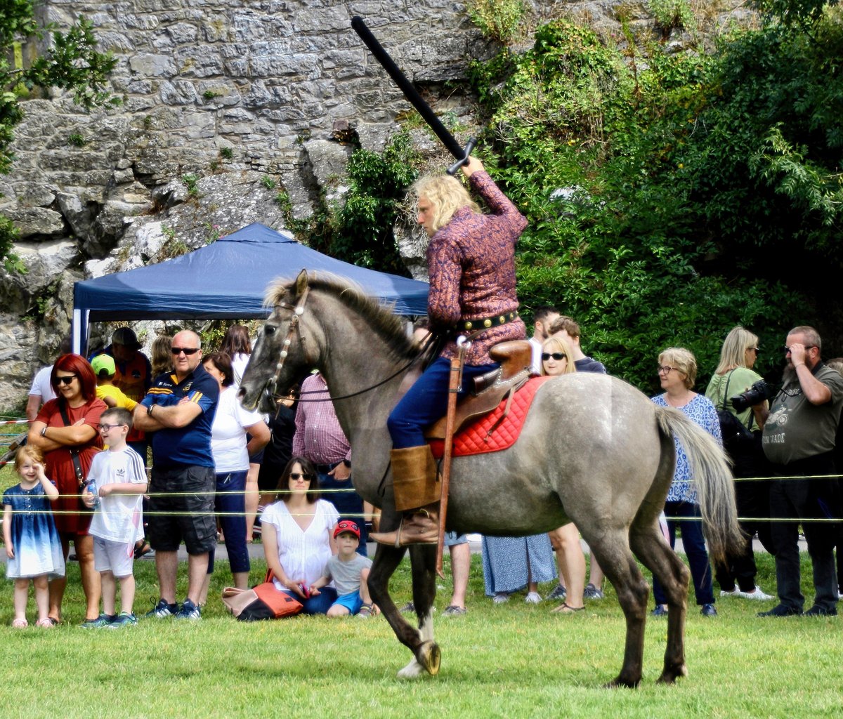 Medieval archery contests, mounted swordsmanship and jousting  will be showcased during the inaugural Grand Medieval Tournament at <a href="/BunrattyCastle/">Bunratty Castle & Folk Park</a> in County Clare this coming Saturday and Sunday.
Details - dunphycommunications.ie/news/medieval-…