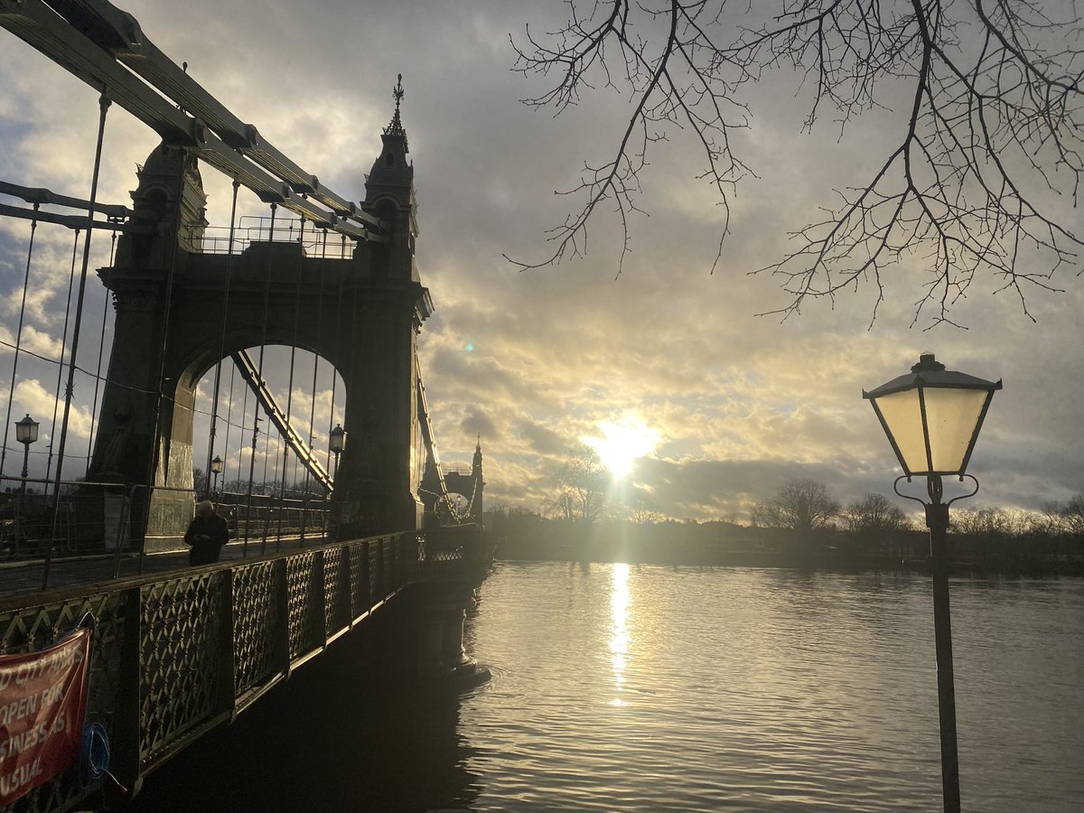 CC_Cudworth's tweet photo. @RestIsPolitics @RoryStewartUK @campbellclaret Please can you discuss key #infrastructure in the UK being owned and managed by local authorities? I’m thinking along the lines of @LBHF owning and (mis-)managing #HammersmithBridge. What alternatives would you suggest? A GLC type ownership? https://t.co/klih7jqaw9