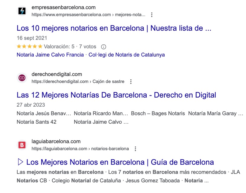 Algo curioso que me he encontrado hoy en las SERPs. 
Google no es que cambie la metadescription, es que a veces directamente la oculta a los usuarios.
Un ejemplo en el pantallazo, las dos primeras hace caso omiso de la meta, en la tercera aparecen los h2 de la tabla de