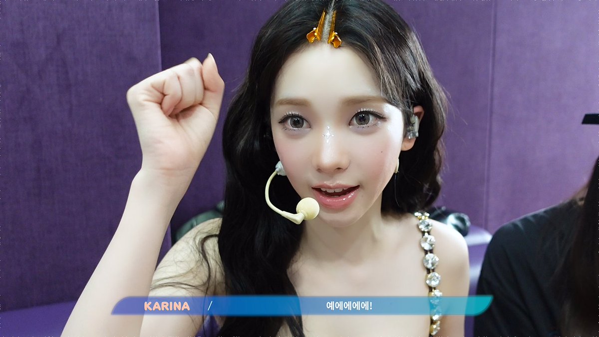 저희 네 명 다 아주 블링블링✨ | aespa 에스파 ‘Better Things’ Performance + M COUNTDOWN Behind The Scenes

youtu.be/MUwXEaxwFpY

#aespa #æspa #에스파 
#BetterThings #aespaBetterThings
#Behind