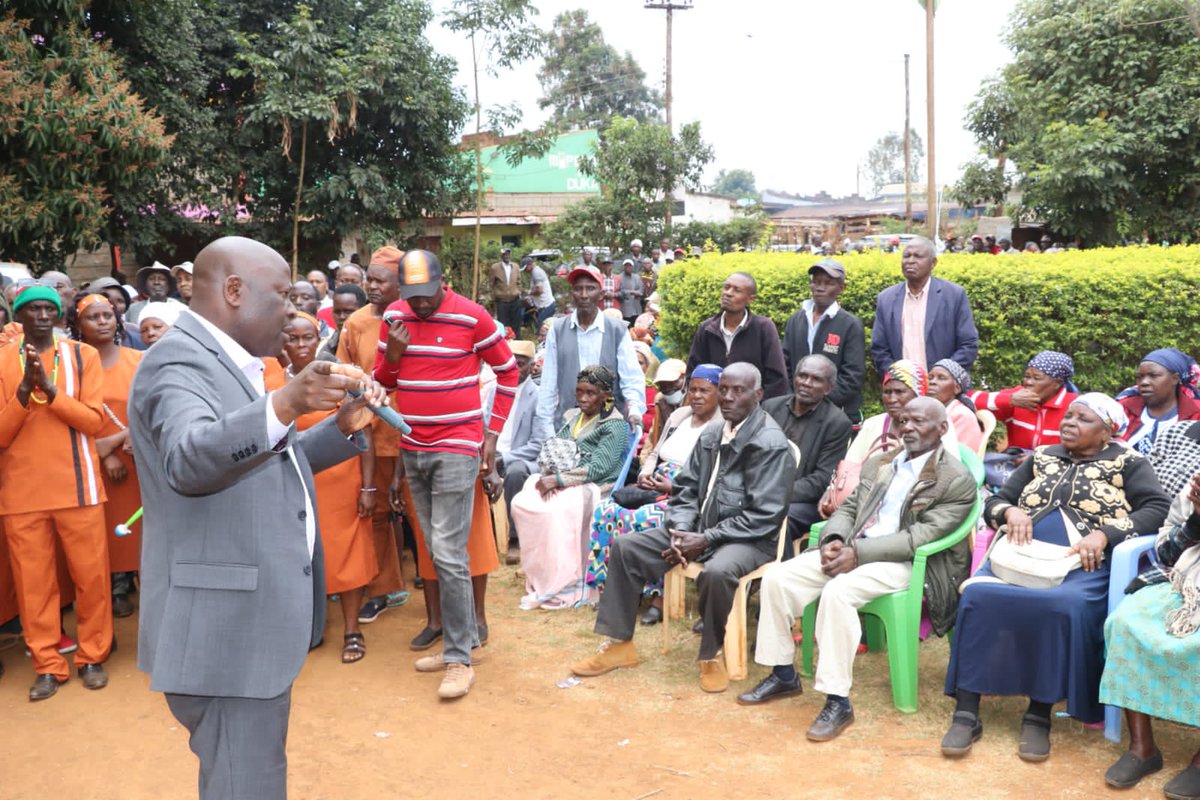 Gatanga Constituency is currently leading in Mt Kenya Region and Number 13 Nationally. 

PS Motari on his part urged persons with severe Disabilities to register so that they can receive a Monthly Stipend. 

#GatangaInuaJamiiDrive
@PS_JosephMotari