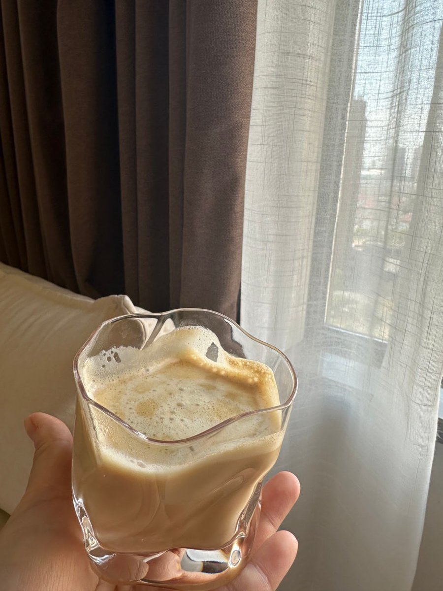 diskskekekks's tweet image. If life is colorful, then the youth must be one of the most gorgeous splash; if life is static and dynamic blend, then the youth must be one of the most energetic.