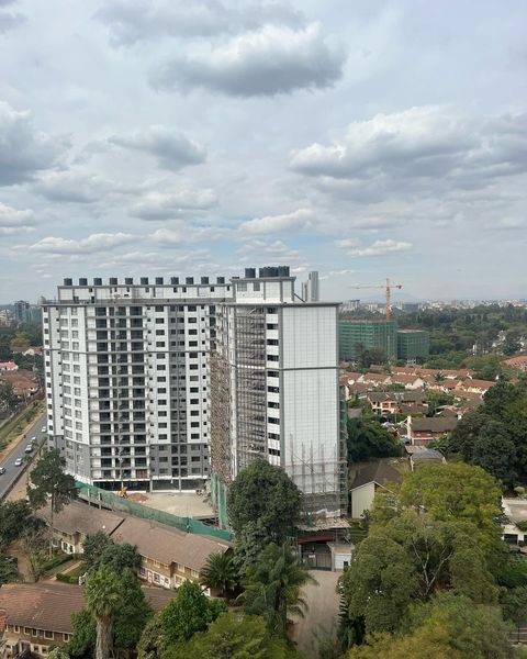 Propscout_Kenya's tweet photo. Spacious studio apartment for sale in Kileleshwa going for 5.5m. Call 0723724351 or click the link to view more https://t.co/s01YHT5TnO https://t.co/ThOa0HDPfX
