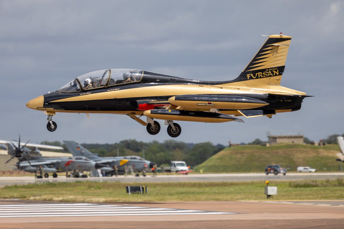 Type: Aermacchi MB-339NAT Unit: United Arab Emirates Air Force 'Al Eursan' 🇦🇪 Reg: 436 Loc: RAF Fairford Date: 12-07-23 @airtattoo @UKAirshowReview #UAE