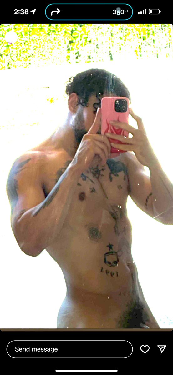 nerytoscano0's tweet photo. #badbunny #badbunnydesnudo https://t.co/C7AcBt1kGK