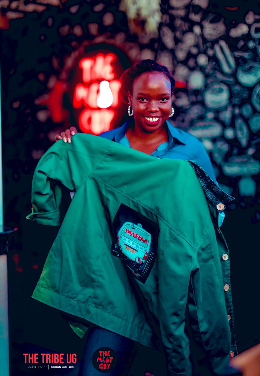 TheeNinjaC's tweet photo. That @boda_stage party line upppppp though? wah wah wah wah wah wah! Did someone say @klouddipo256? Fancy Baby she deh dehhhh!!! Ready to pull up in my #LeetaLo Merch. Brand Ambassador pan theeee #Lokation 🔥🔥 https://t.co/8NOE60PdBN