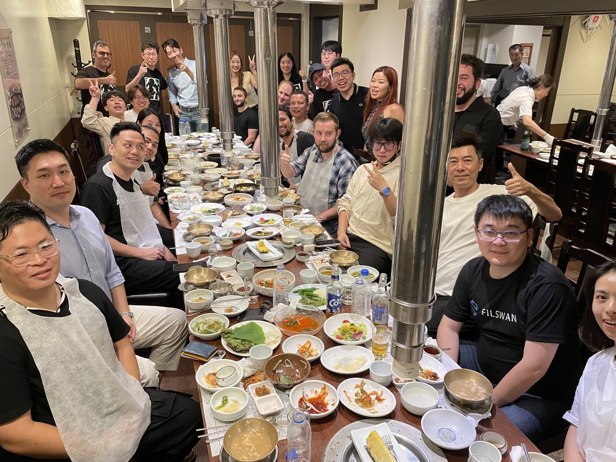 We are thrilled to welcome the #Chainlink BUILD Ecosystem to #KoreaBlockchainWeek 🇰🇷

Thank you for joining us for a very special community presentation. Together we are building the future 🤝🚀