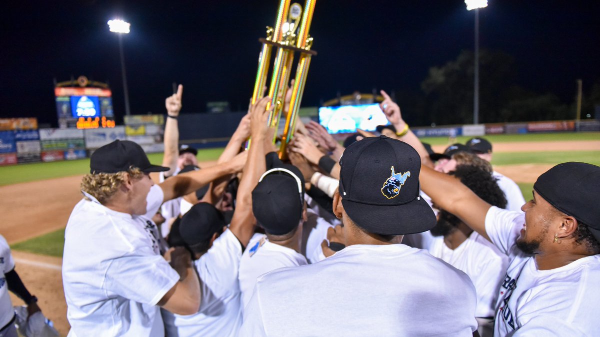 About last night...🏆

#BackToBack 

📸: Angel Ortiz / Mike Sabo
<a href="/TrentonThunder/">Trenton Thunder⚡</a>