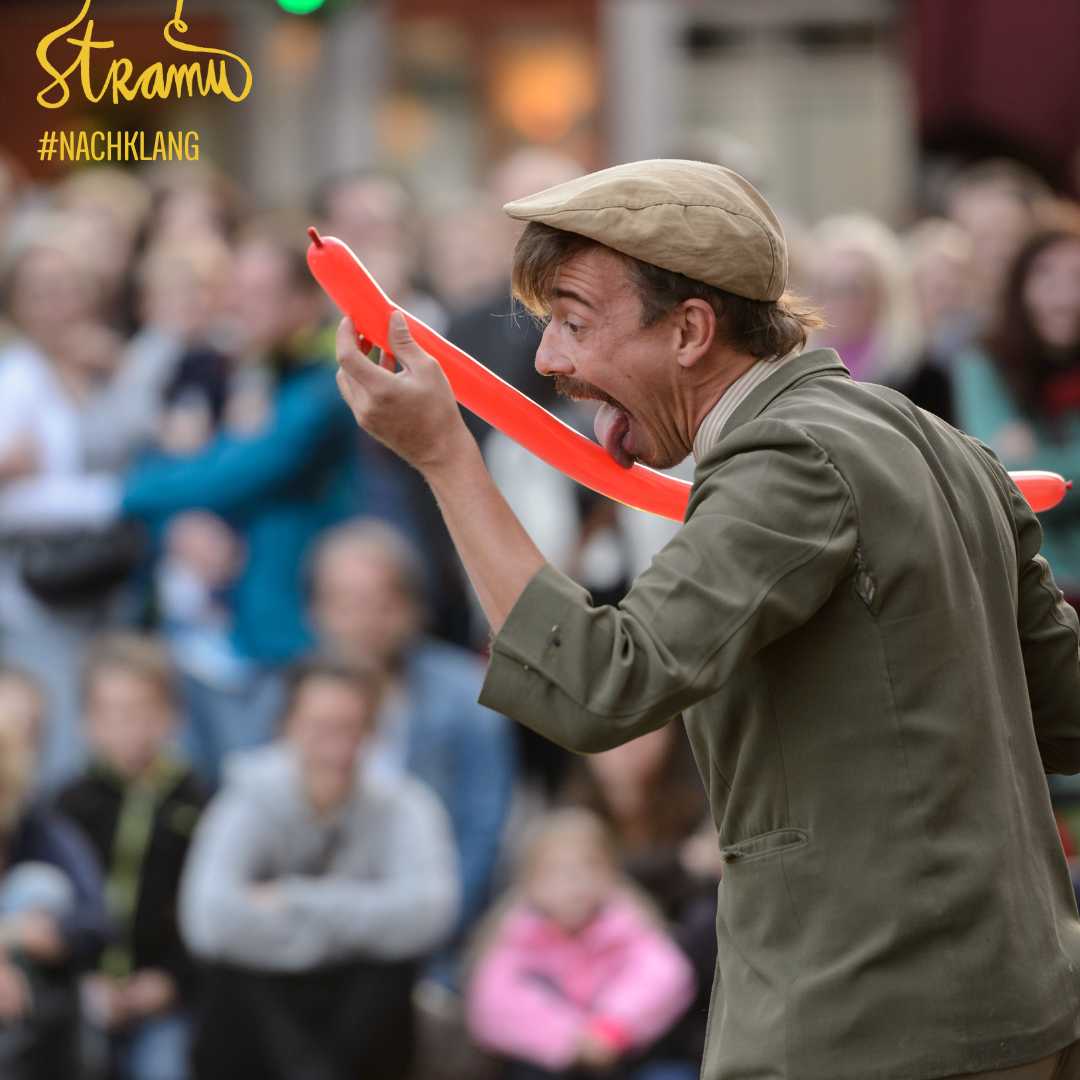 stramu's tweet photo. Es geht los! Die Straßen in #Würzburg sind ab heute vor nichts mehr sicher! #StraMu23 is in town!
08.-10.09.23
It's on! The streets in Würzburg are from today no longer safe from anything! 🥳 #StraMu
Foto: @danielpeterfoto https://t.co/ZAjrMLYFDZ