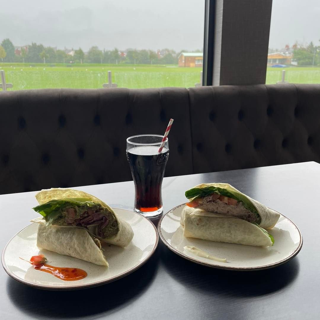 Tuna fan? Or Bacon Fan?

We already know it... 

Checkout our Tuna Wrap &amp; BLAT wrap 🌯