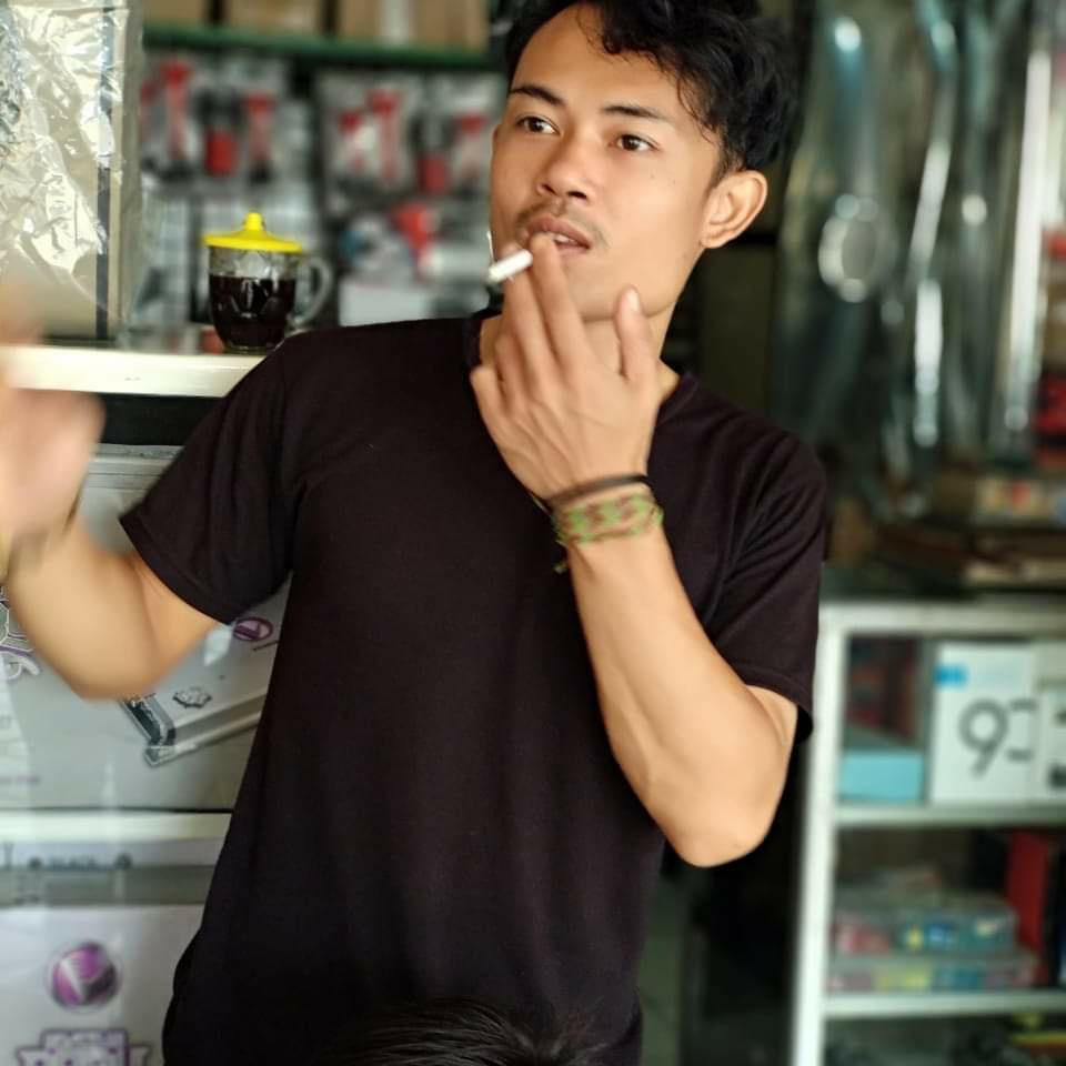 acidhyp's tweet photo. #FotoProfilBaru https://t.co/5fhBby6Z4a