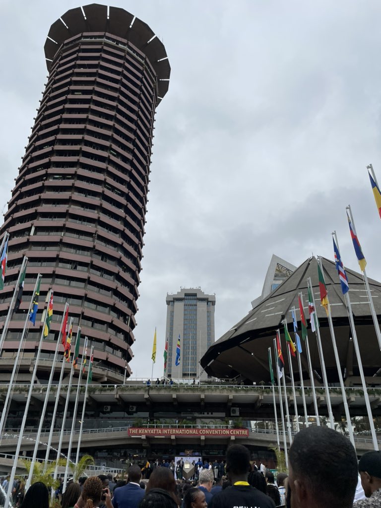 1st official day of the <a href="/AfClimateSummit/">Africa Climate Summit</a> is here!

#ONEActivists #ONEatACS2023