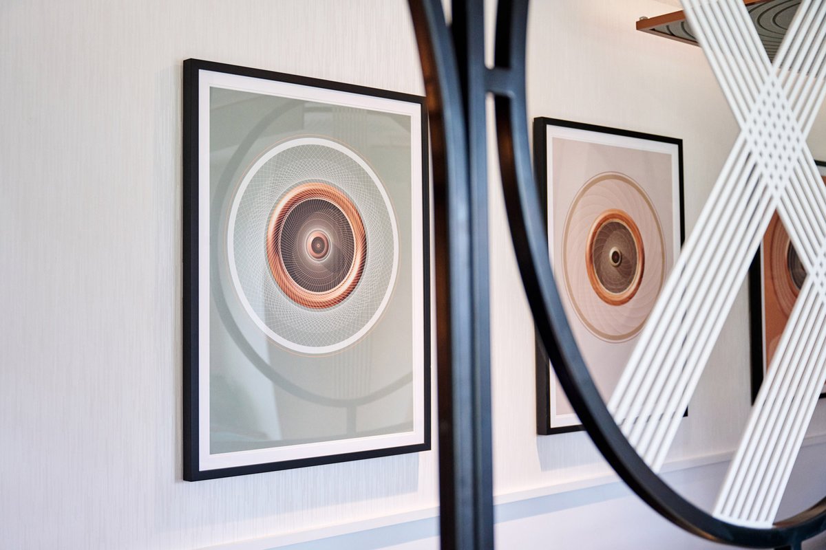 MMurrayArt's tweet photo. The Condor Derby. A new bespoke art collection for Grainger's new build to rent scheme. 8 pieces of striking abstract aviation art to celebrate The Condor, an aircraft engine built by Rolls Royce in Derby. #buildtorent #bespokeart #artconsultant #buildtorentartwork #derby https://t.co/m0e4YH0Cav