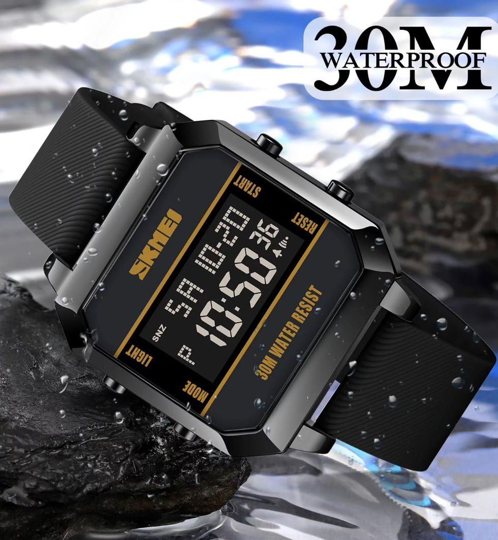 ChristallServ's tweet photo. Skmei Waterproof Rubber Stripes Watch
Fully Boxed 
Price: #10,500 

To order: https://t.co/ge8dHXeehE https://t.co/yVSw2r8aof