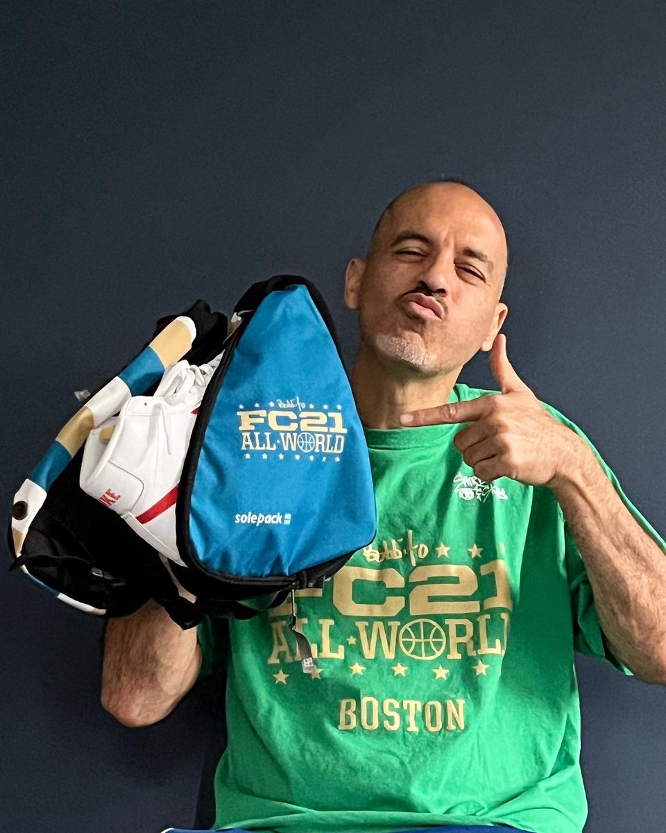 BOBBITO GARCIA tweet media