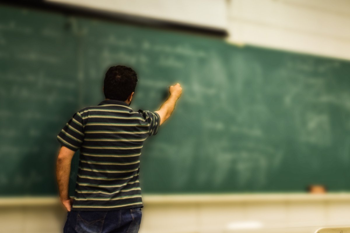 Anciens ENS Lyon tweet media