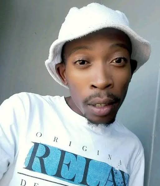 Am_Blujay's tweet photo. Don't forget Katlego and Nomfundo who lost thier lives in all this Thabo Bester mess https://t.co/Cfo9WbtJ15