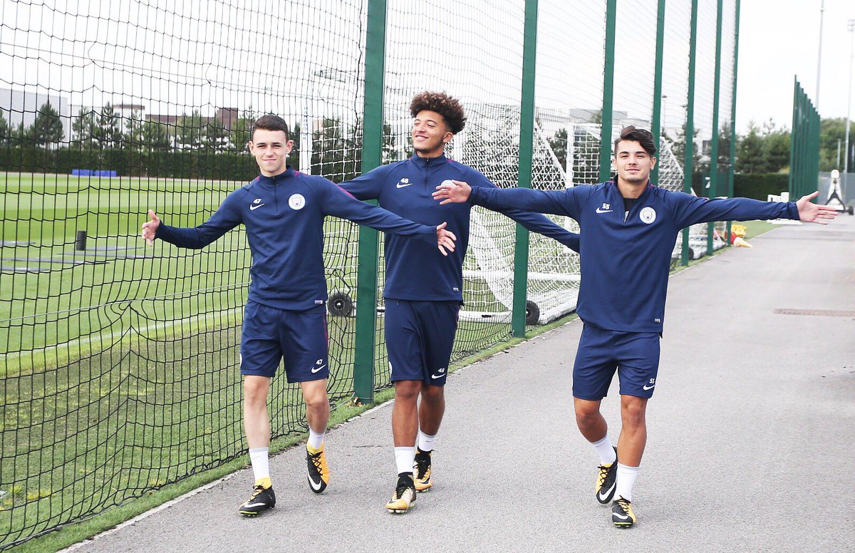 Pundit Jay tweet media