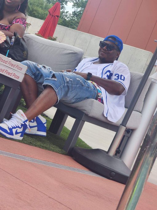 Watch Hank's leaked NSFW photo on TwXstars