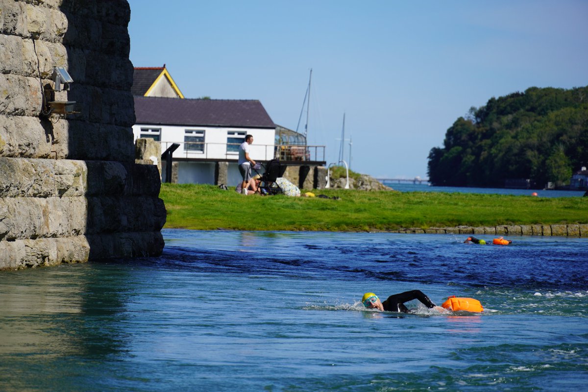 Alec Moore tweet media