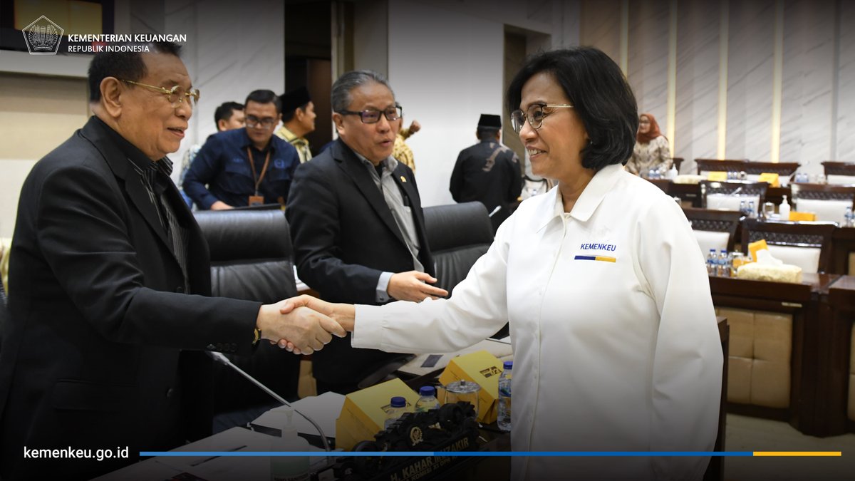 KemenkeuRI's tweet photo. Siapa nih Temankeu yang suka berbenah diri setiap hari?

Sama nih, Kemenkeu juga senantiasa berbenah diri melalui program transformasi kelembagaan di berbagai lini. Apa saja bentuk transformasinya?

Baca selengkapnya:
https://t.co/aeKSj9zm1G https://t.co/PYnNxn8TJm