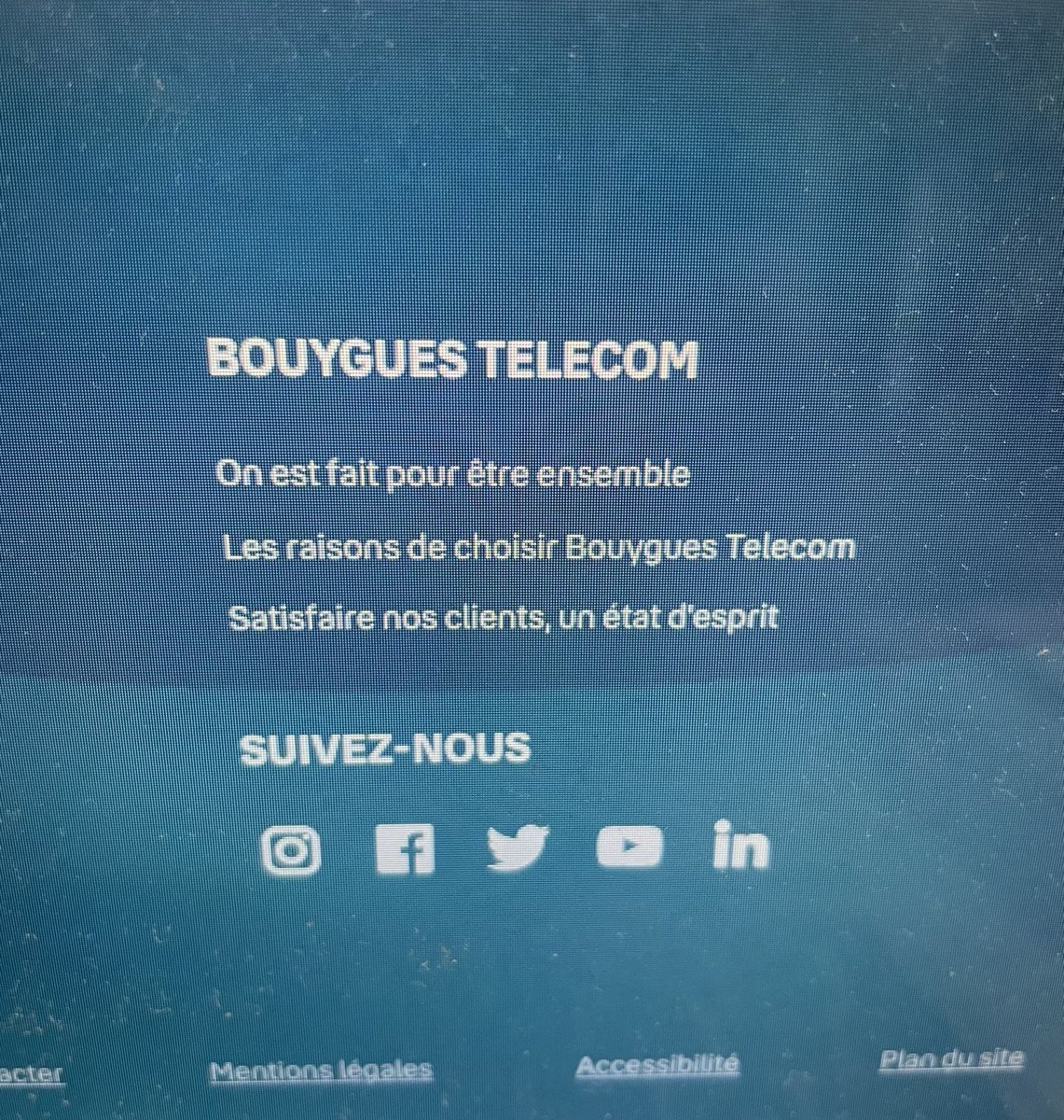 Bientôt 2 mois sans un service fonctionnel, c’est donc ça « les raisons de choisir <a href="/bouyguestelecom/">Bouygues Telecom</a> » ?! 
6 techniciens et toujours pas de solutions, c’est donc ça « Satisfaire nos clients, un état d’esprit » 
1 solution de dépannage qui dure 2 mois, n’est pas une solution