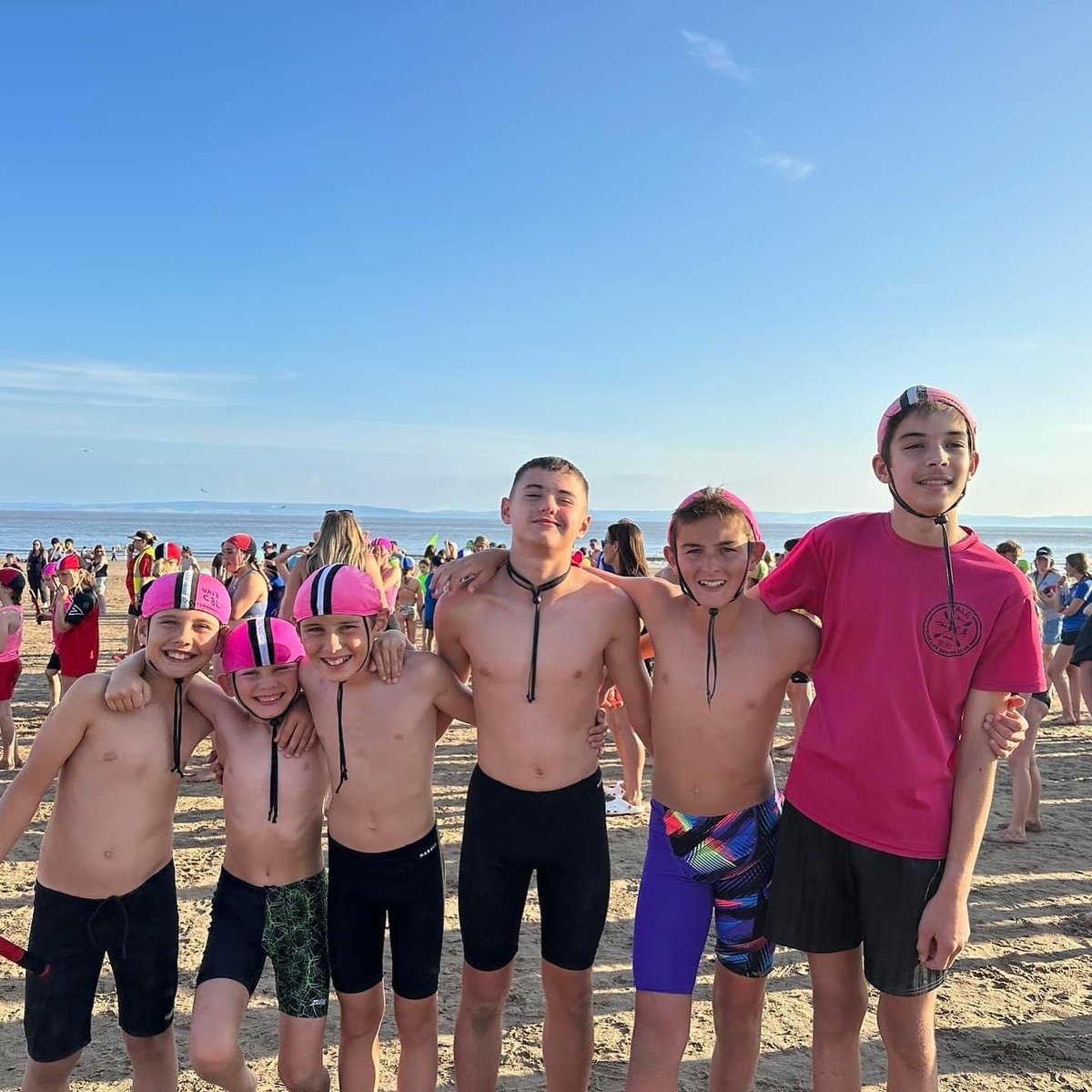 🌈Vale Surf Life Saving Club🌈 tweet media