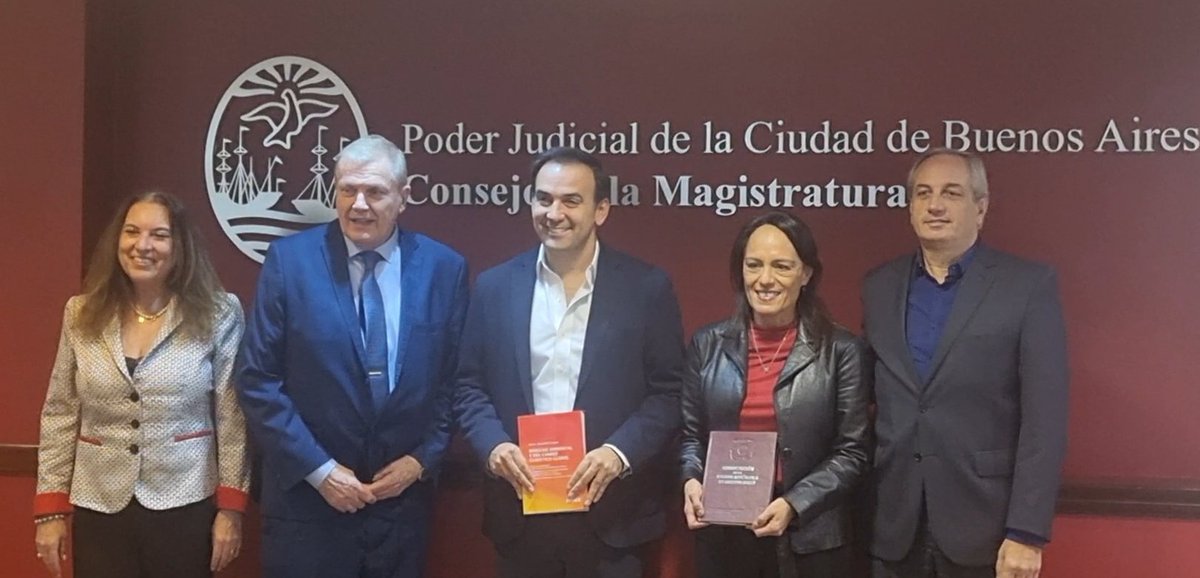 consejomcaba's tweet photo. Hoy se firmó un Convenio con la Universidad de Belgrano @ubeduar 📝 https://t.co/8X2zU4EBtB