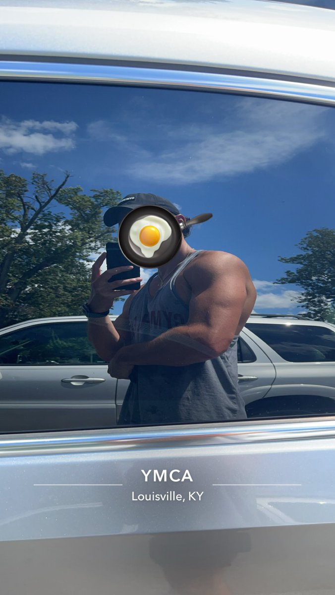 yakeking's tweet photo. only if car window gains were real https://t.co/DHS5BsMkUv