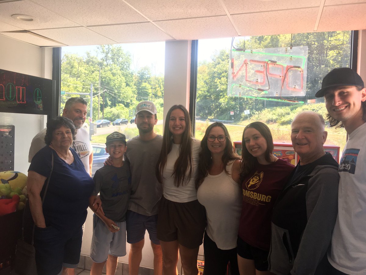 PVBEAR Community! Ran into generations of Pleasant Valley current students, Graduates, Teachers, Parents,&Grandparents. We love our families! The Hallet’s, Butler’s, and Negron’s.🤩🐻#fblapv, ⁦@PVBEARSHS⁩ ⁦@pvsdsuper⁩