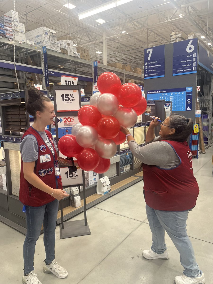 Ashlynn Gilmore 🌻 tweet media