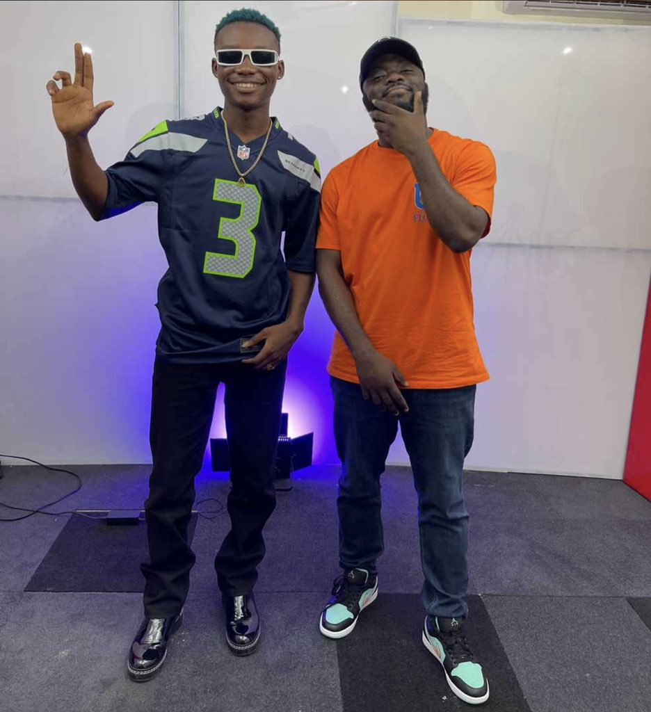 Scripp_T's tweet image. We went back home ❤️ @OliveTheBoy_ @kwadwosheldon  #GOODSIN #AVANAEP