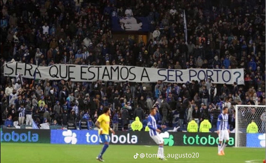 leonor1450's tweet photo. Acho q todos os adeptos de bem do Porto deviam spammar esta imagem https://t.co/NjWFeHnTt5