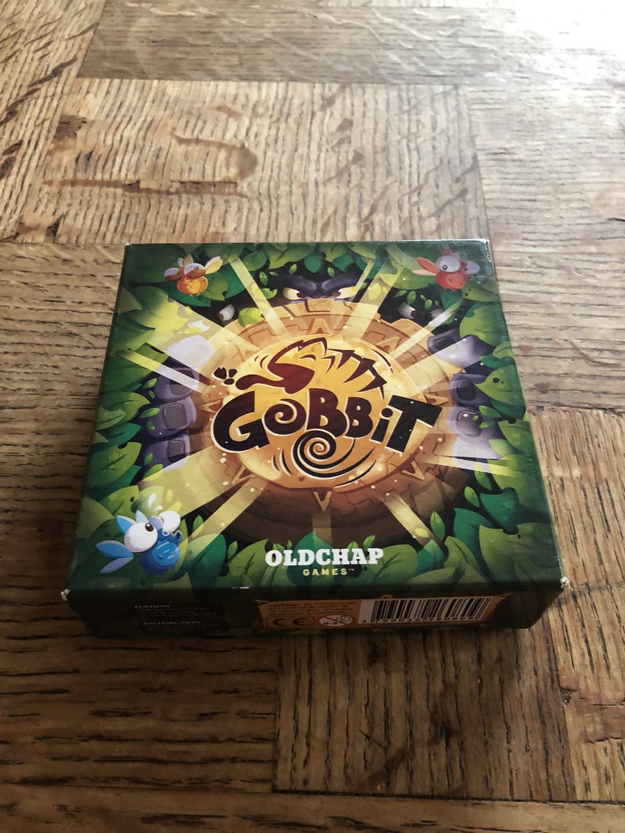 Ianis_Arthory's tweet photo. On vient de se faire + de 1h30 de #Gobbit acharné avec les mômes et madame ! Il y a marqué 15 minutes sur la boîte 🥲
Un coup à enfiler une camisole !
#Insane #fourire https://t.co/OMIgXWsXck