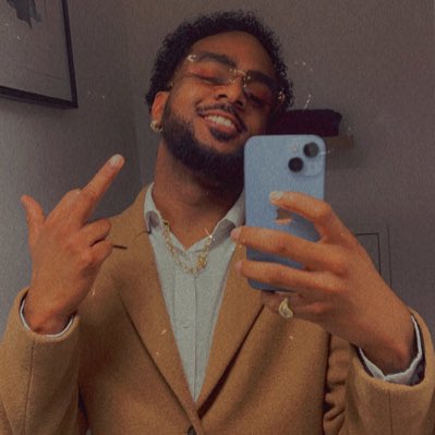 dwenael's tweet photo. #NouvellePhotoDeProfil https://t.co/QIBCAu4pMe