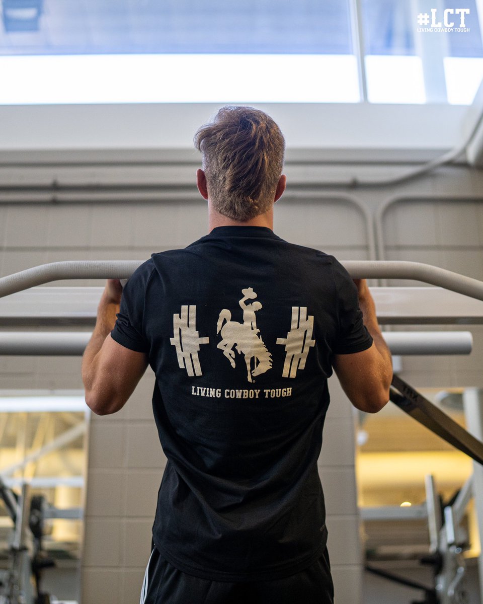 WyoWrestle's tweet photo. Starting the week STRONG 💪 #LCT https://t.co/DcK3iqdW8b