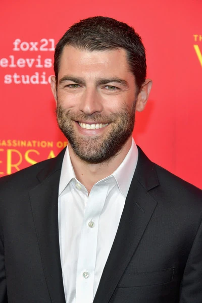 JuanC_Rdgz's tweet photo. 📺 Happy Birthday Max Greenfield 🎂📺
#MaxGreenfield #IceAgeCollisionCourse #Roger #NewGirl #Schmidt #HappyBirthdayMaxGreenfield https://t.co/g923RBQwFy