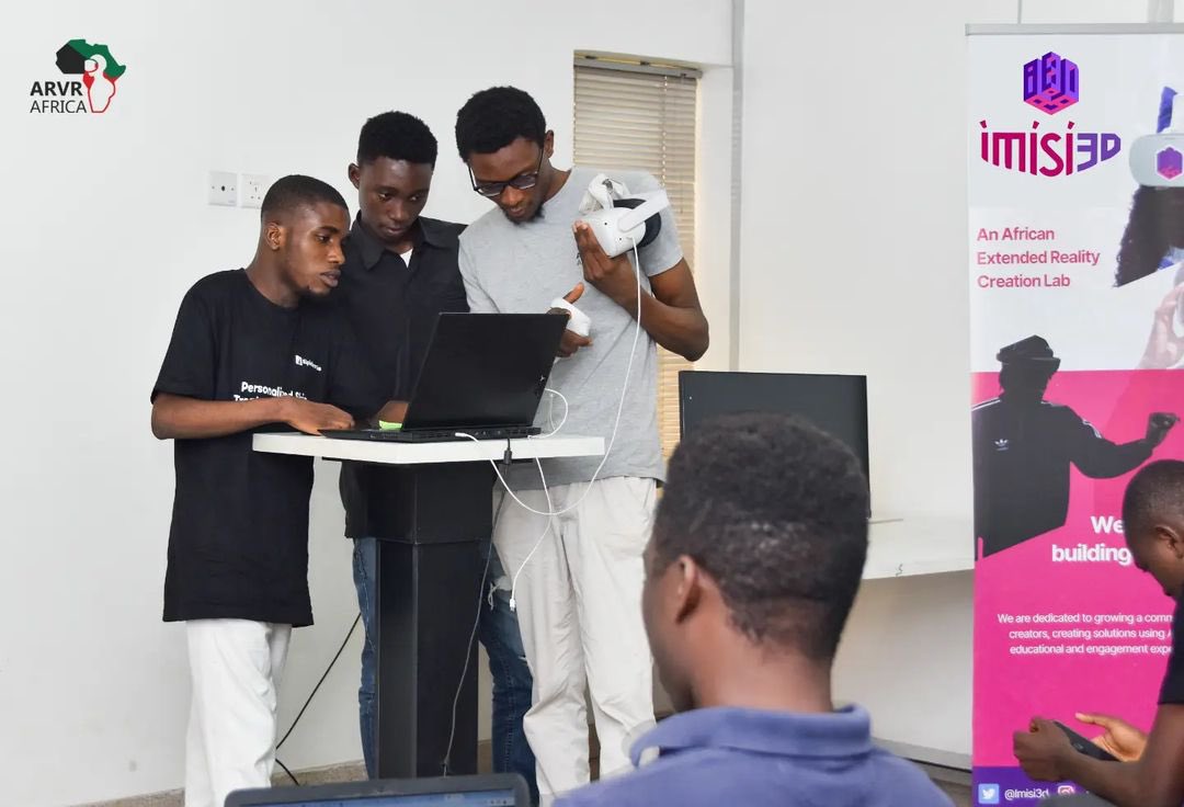 Imisi3d's tweet image. The Lab is open to help you with your XR needs - tools, support and all.
Don’t hesitate to pay us a visit soon.
Welcome to the Ember months folks!