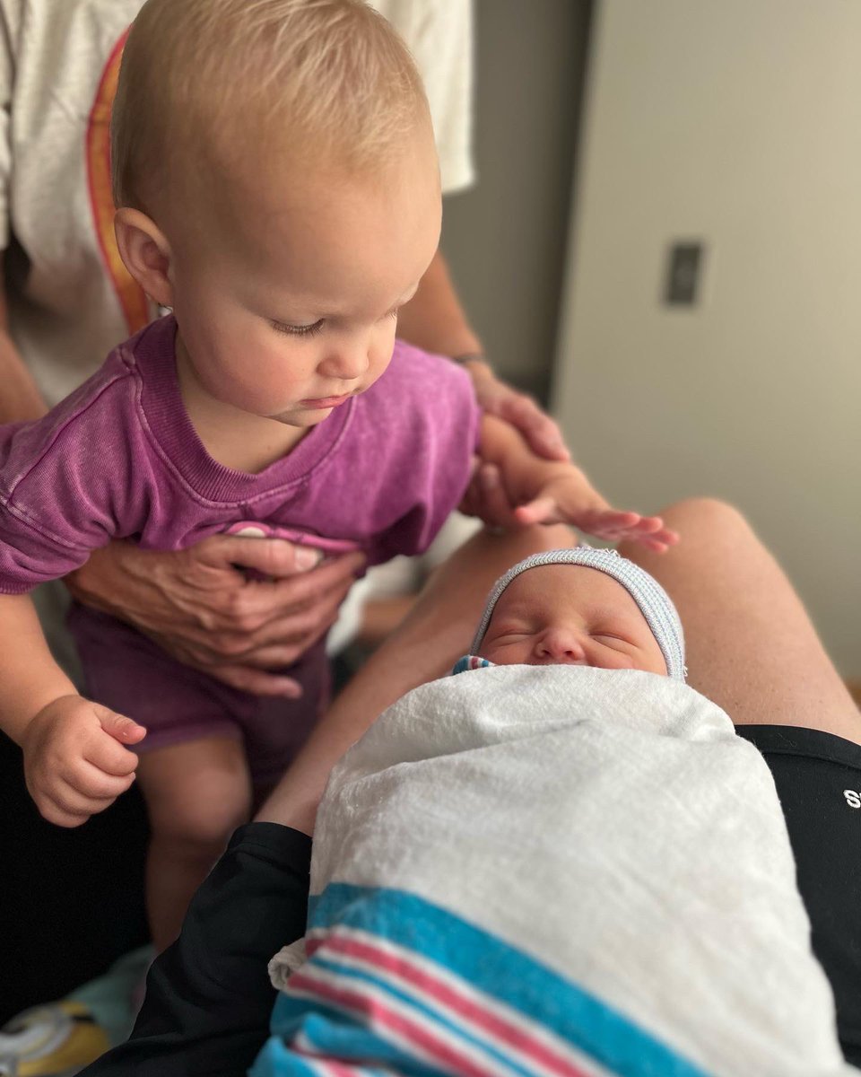VBSanders23's tweet photo. Sanders Party of 4 is ready for the world!!  Miles Thomas joined us on 8/28/2023.  

Aurora is crushing it as a big sis! 🥳🫶🏼🤪

#dudes https://t.co/ggJyqmwBk9