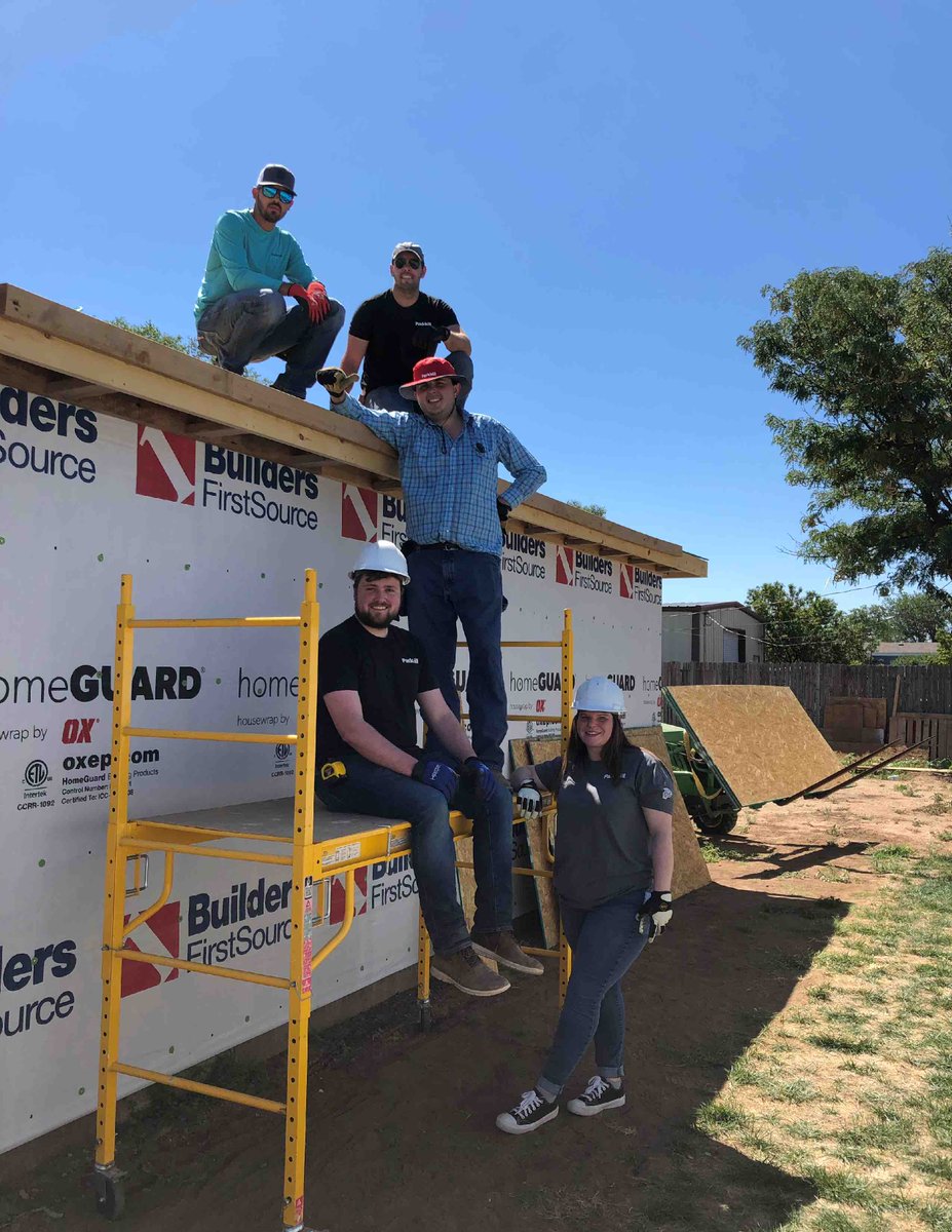 Parkhill1945's tweet photo. Wishing you a day that’s par on the course, poolside with a snow cone, or a day to finish those weekend projects! Whatever you did this Labor Day Weekend, we hope it was well spent.

#LaborDayWeekend #BuildingCommunity https://t.co/xze7LKQAfH