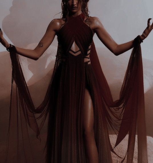 xTheIronQueen's tweet photo. ㅤ
——— 𝖴𝖭D𝖤𝖱WO𝖱𝖫D Q𝖴𝖤𝖤𝖭 ⨾

ㅤ❛ Mother, you don’t understand;

ㅤㅤI made Hᴀᴅᴇs run to 𝘔𝘌
ㅤ  He saw my ʙᴏɴᴇs beneath
And offered me half his 𝖪𝖨𝖭𝖦𝖣𝖮𝖬
ㅤㅤㅤ  Do you 𝘳𝘦𝘢𝘭𝘭𝘺 𝒕𝒉𝒊𝒏𝒌
ㅤㅤI 𝘢𝘵𝘦 the fruit 𝒖𝒏𝒘𝒊𝒍𝒍𝒊𝒏𝒈𝒍𝒚? ❜

╱╱ 𝖱𝖳﹢𝖬𝖦 https://t.co/UyG0p9okh3