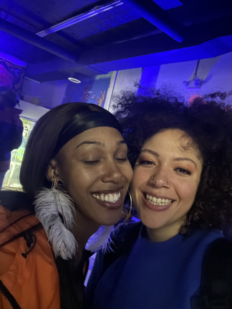 aanaa_creates's tweet photo. Happy birthday @idee_fixe_ 💗 grateful to roam the earth at the same time as you! 🧚🏽‍♀️ https://t.co/OiFGKwzbvf