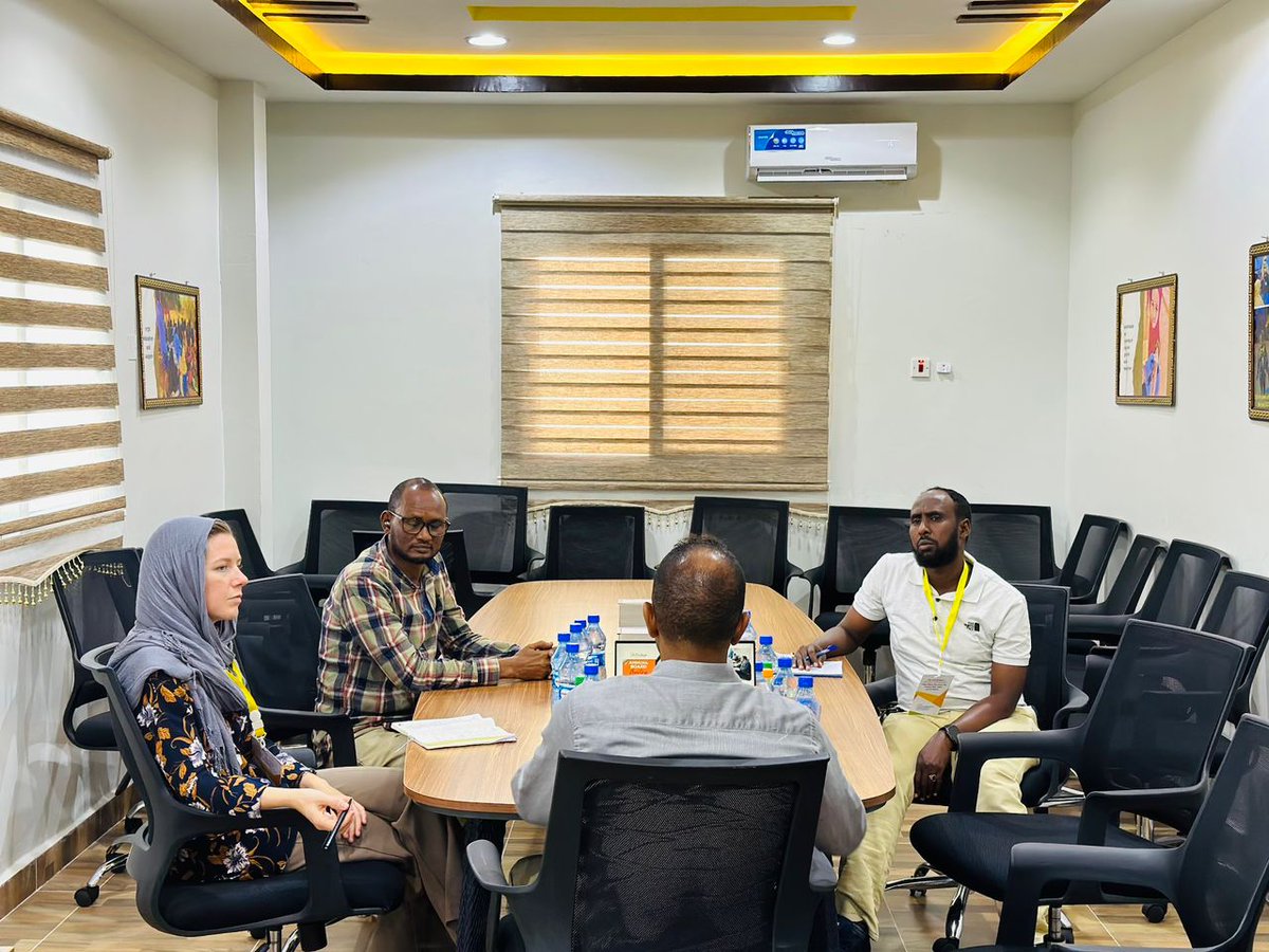 newwaysorg's tweet photo. We were pleased to host Sofia Jarvis, @DemacProject  Coordinator, in our Mogadishu office. Our meeting aimed to strengthen coordination between the Diaspora and locals, focusing on capacity building, aid localization &amp; fostering dialogue among humanitarian actors in emergencies. https://t.co/4c9NEb3kE6