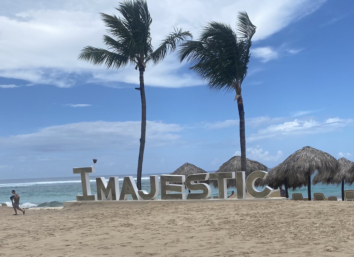 Happy Labour Day. Fun in the sun in Punta Cana !  Cheers. #majesticcolonial #puntacana #funinthesun #happylabourday