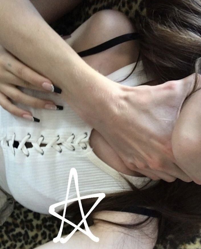 𖤐悪夢 (@_c0dein) on Twitter photo 